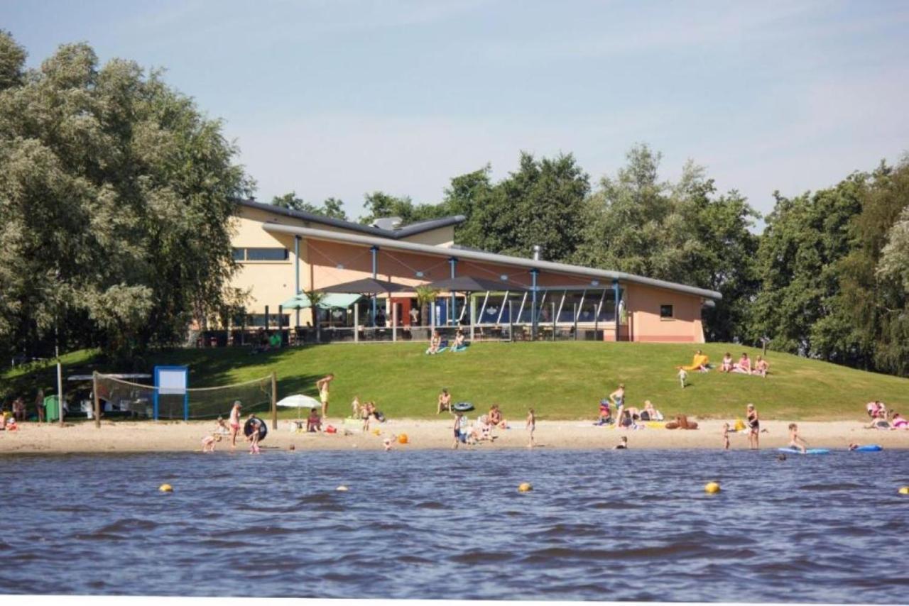 Suameer Kajuit423 6Pers 5Sterren Vakantiepark Bergumermeer Aan Het Water In Friesland Met Zwembad 빌라 외부 사진