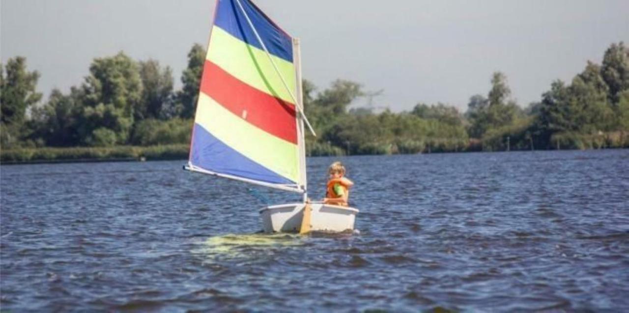 Suameer Kajuit423 6Pers 5Sterren Vakantiepark Bergumermeer Aan Het Water In Friesland Met Zwembad 빌라 외부 사진