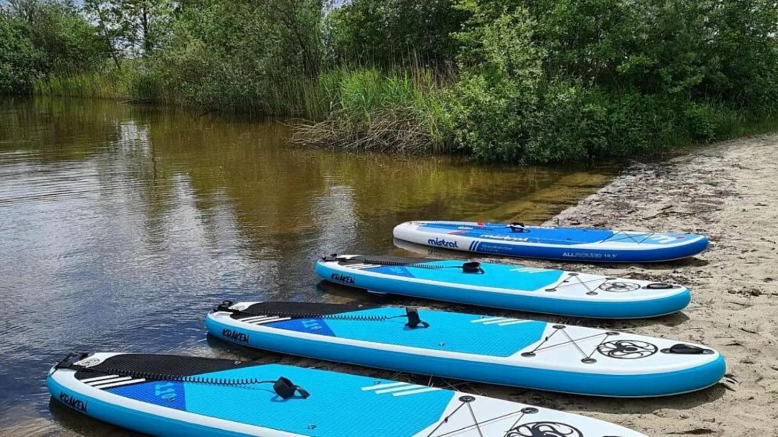 Suameer Kajuit423 6Pers 5Sterren Vakantiepark Bergumermeer Aan Het Water In Friesland Met Zwembad 빌라 외부 사진